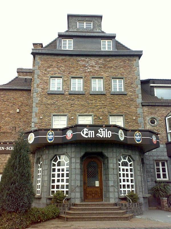 Hotel Emsilo Pulheim Luaran gambar